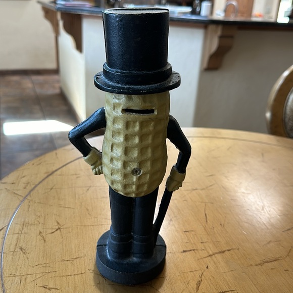 VTG. Mr. Peanut Bank - Picture 4 of 4